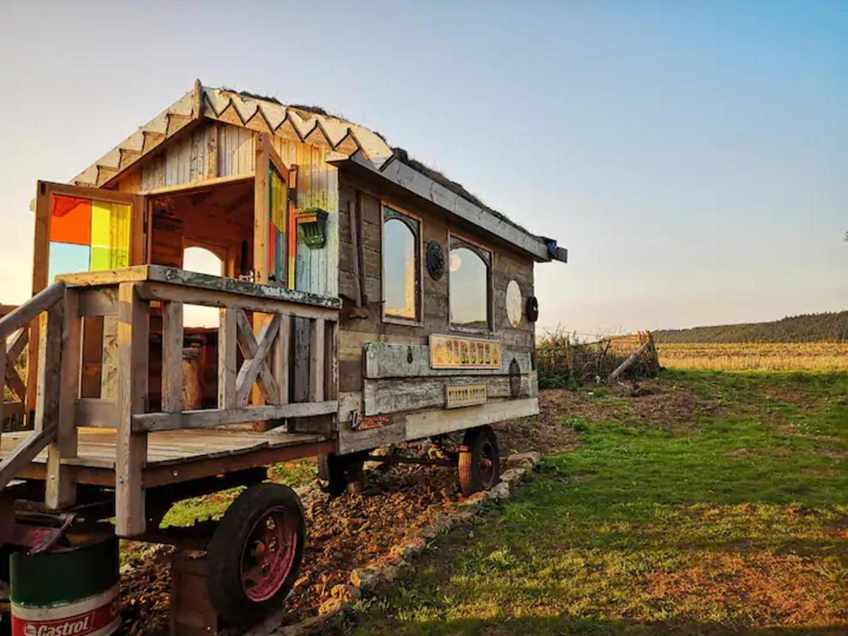 2 X Double Bed Glamping Wagon In Dalby Forest Scarborough Buitenkant foto