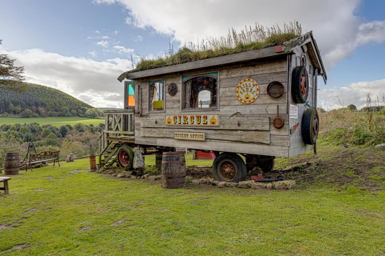 2 X Double Bed Glamping Wagon In Dalby Forest Scarborough Buitenkant foto