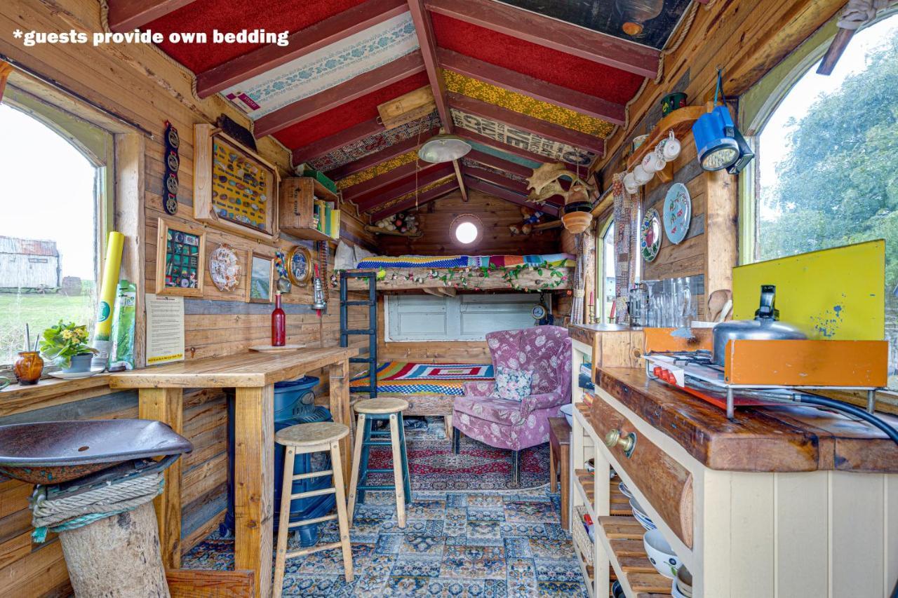 2 X Double Bed Glamping Wagon In Dalby Forest Scarborough Buitenkant foto